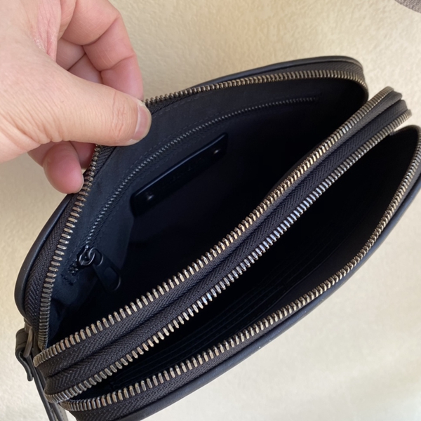 ボッテガヴェネタバッグ角部分ディテール